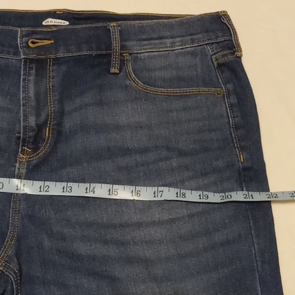 Old Navy Short Classic Bermuda Jean Mid Rise Stretch Dark Blue W 14 Whiskers Zip - Picture 7 of 10